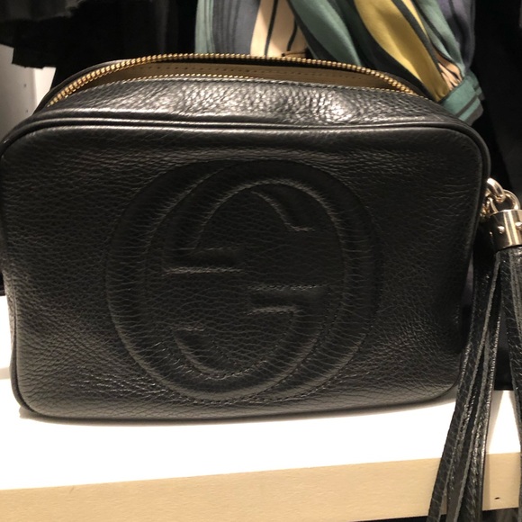 grey gucci soho disco bag